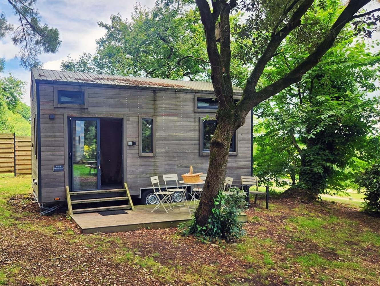 Gites & Tiny Houses Les Hauts De Toulvern Baden Pokoj fotografie